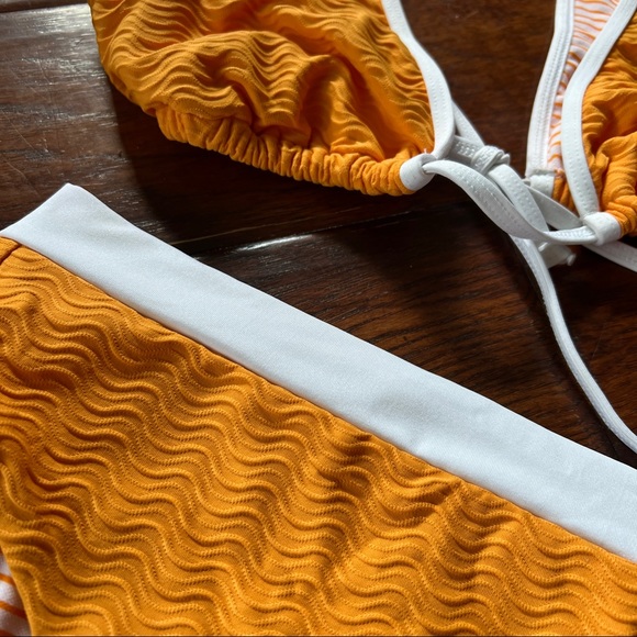 Body Glove Bikini Set - Picture 2 of 5